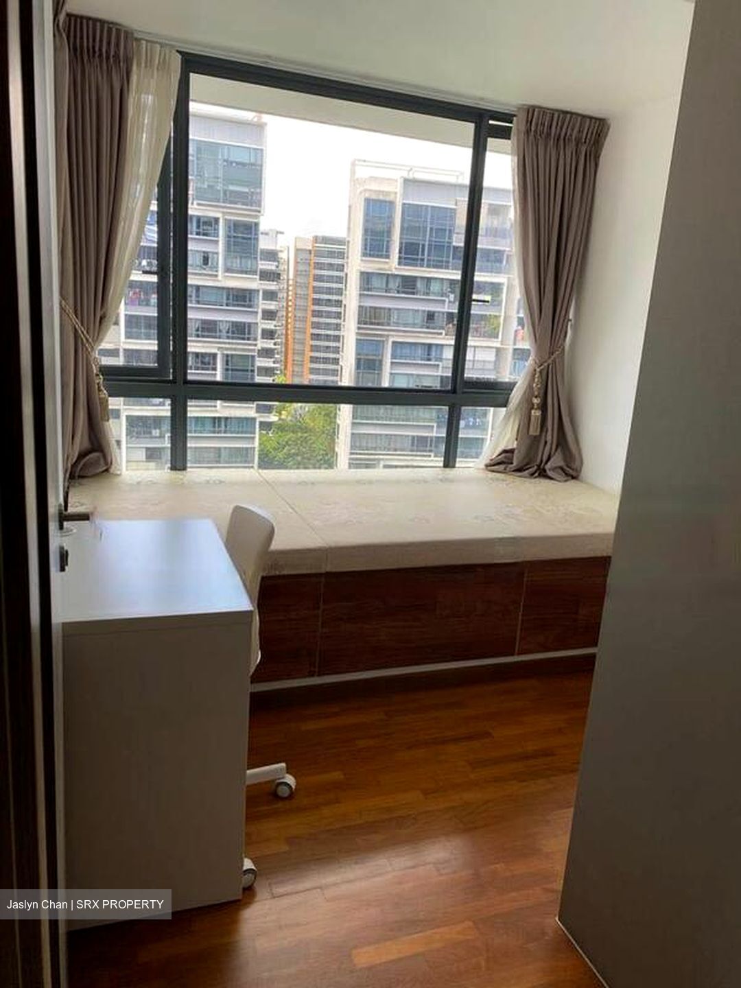 The Palette (D18), Condominium #458401051
